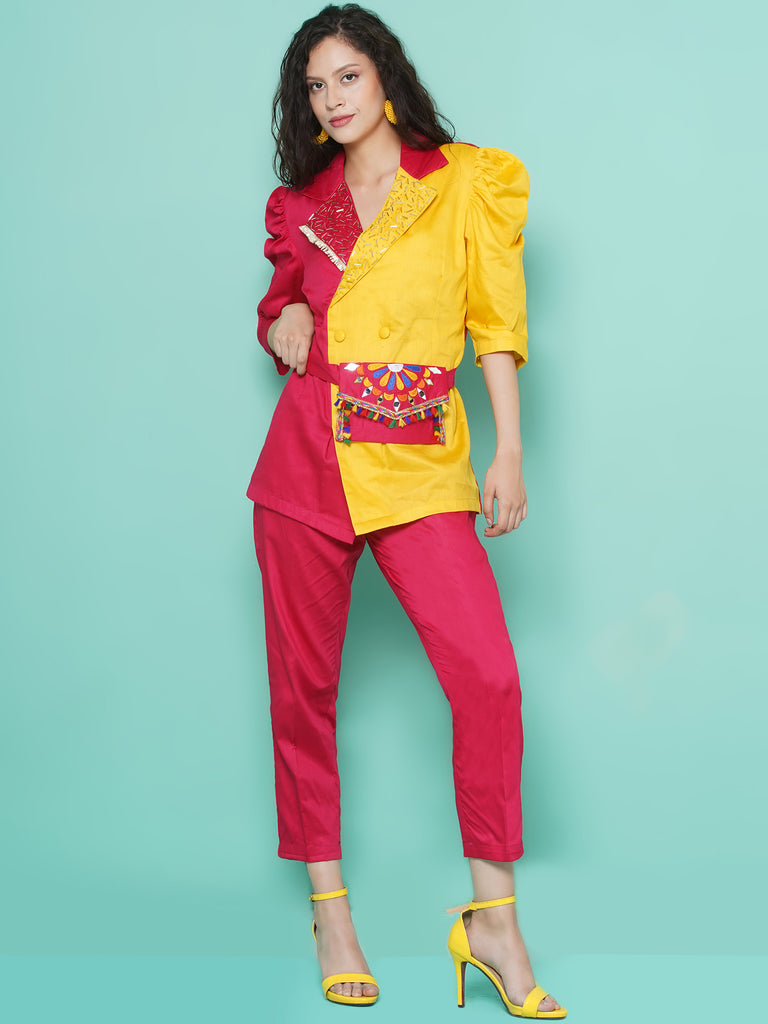 Naomi Campbell White Silk Embroidered Blazer 2019  SASSY DAILY Fashion News